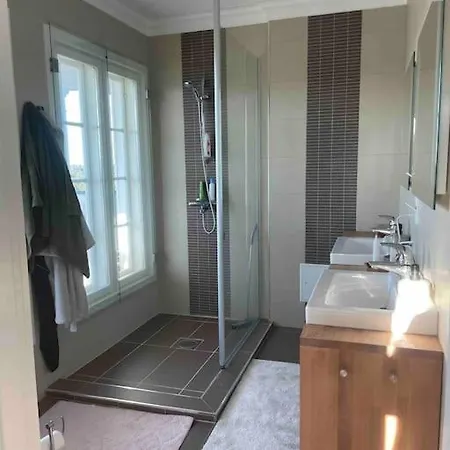 Luxury With Stunning View Vila *